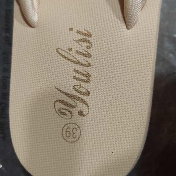 Women's Sandals 39/ 8 1/2  rose &.beige NWT Youlisi  1 inch heel - Picture 10 of 10